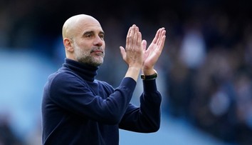 Manchester City poriadne zamotal boj o titul. Guardiola hovoril o reklame na futbal a vyzdvihol lídra