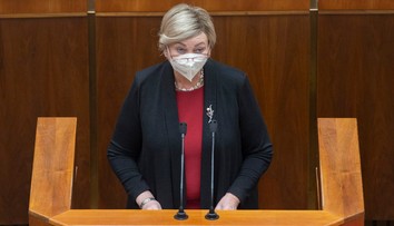 A. Záborskej a spol. neprešli v parlamente zmeny týkajúce sa interrupcií. Chýbal jeden hlas