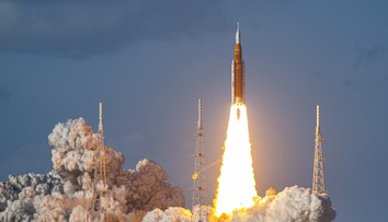 VIDEO: Zábery, pri ktorých sme prestali dýchať. Kľúčové okamihy misie Artemis