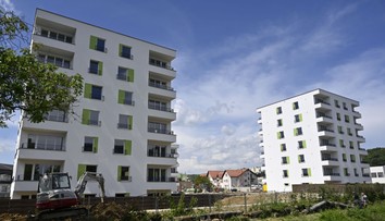 Mladým Slovákom sa rozplýva sen o vlastnom bývaní. Ceny nehnuteľností rastú dvakrát rýchlejšie ako platy