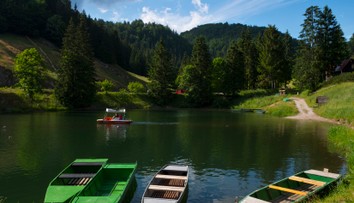 Ďalšie úmrtie hlásia z jazera v Slovenskom raji: Muž skočil do vody a už sa nevynoril