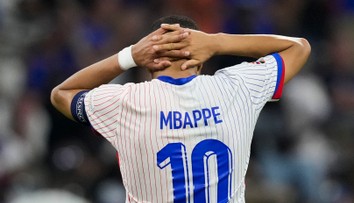 Mbappé od PSG požaduje desiatky nevyplatených miliónov. Do hry už vstúpila aj francúzska liga