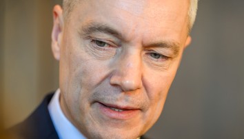 Hlasovanie v parlamente o odvolaní Ferenčáka presunuli na budúci týždeň