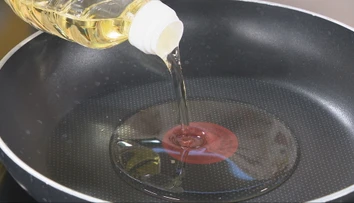 Olej z vysmážania nedávajte do drezu. Za použitý dostanete odmenu
