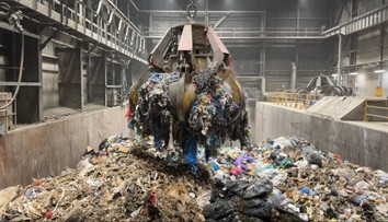 Až 16 ton nelegálnych cigariet sa premenilo na prach. Colníci spolupracovali so spaľovňou na ich zničení