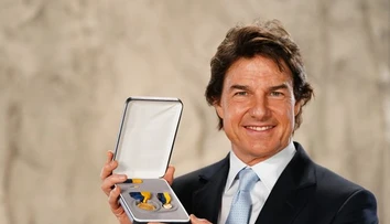 Tom Cruise dostal od amerického námorníctva najvyššie vyznamenanie za film Top Gun
