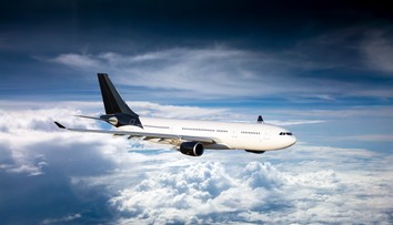 VIDEO: Peklo vo vzduchu. Let sa zmenil na nočnú moru kvôli zlyhaniu motora