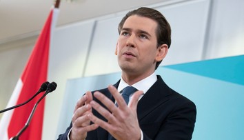 Bývalého rakúskeho kancelára Kurza obžalovali z nepravdivej výpovede pred parlamentným výborom