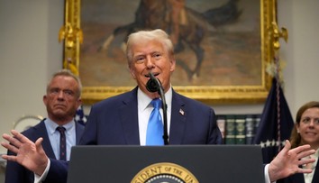 Trump varuje pred obľúbeným liekom proti bolesti. Bez dôkazov ho viní z „epidémie autizmu“