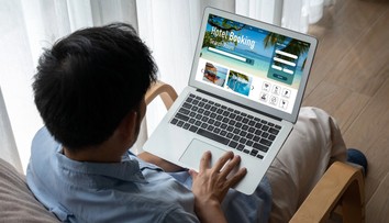 Nezvyčajná pomsta. Nespokojný hosť trikom s rezerváciami pripravil hotel o tisíce eur