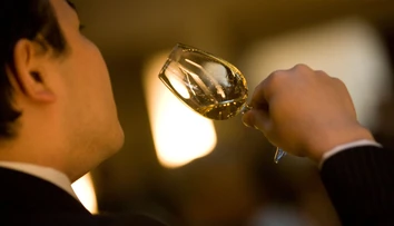 Slováci robia pri drahom alkohole veľkú chybu. Mnohí o tom netušia