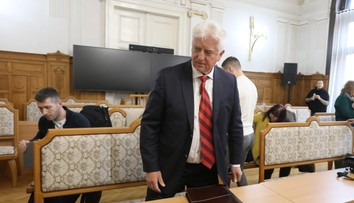 Niektorí ministri už ľutujú, že hlasovali za zníženie trestov. Verdikt v kauze Mýtnik rozvíril politické vody