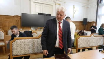 Niektorí ministri už ľutujú, že hlasovali za zníženie trestov. Verdikt v kauze Mýtnik rozvíril politické vody