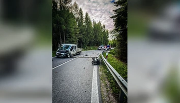 Zrážka na Spiši sa napokon skončila tragicky. Motorkár prehral svoj boj o život