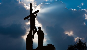 Je jeden z najväčších cirkevných sviatkov, ako jediný deň v roku nie je omša