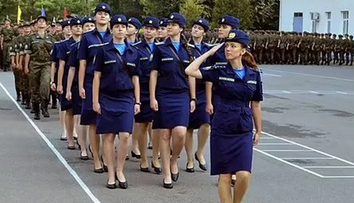 Anjeli smrti absolvovali povinný výcvik. Ruské letectvo prijalo prvé pilotky