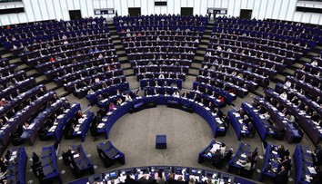 Európsky parlament schválil plán na ukončenie dovozu ruského plynu