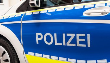 Brutálny prípad: Mladíci zo Sýrie mali znásilniť 19-ročného Čecha na stanici