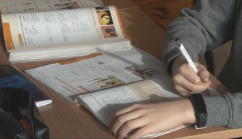 Poľskí žiaci už viac nebudú dostávať domáce úlohy. Učitelia na to majú rôzne názory