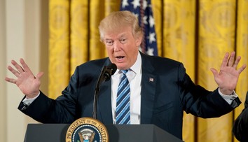 Trump sa za svoj nezrozumiteľný tweet stal obeťou žartíkov na sieti