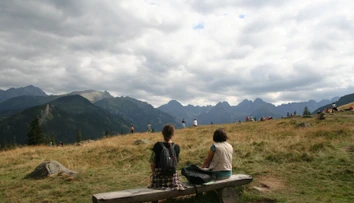 Slovenské Tatry nezvládajú konkurovať poľským. Dovolenka u nás je o niekoľko stoviek drahšia (+ porovnanie cien)