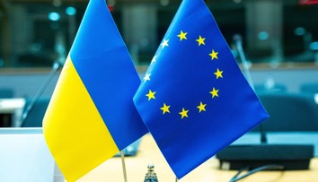 EÚ otvorila Ukrajine dvere. Začali sa oficiálne prístupové rokovania