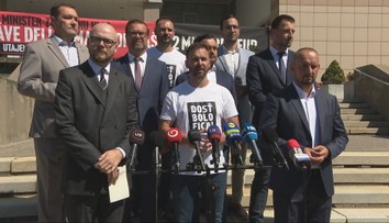 Ide o životy aj o miliardy. Tender na záchranky sa otriasa v základoch, opozícia ukazuje na jednu firmu