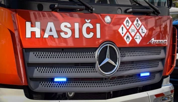 Veľký požiar bytu v Košiciach: Hasiči museli evakuovať obyvateľov