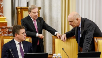Znepokojenie na ruskom trhu s palivami: Kremeľ tvrdí, že má dostatočné zásoby, zvažuje však zákaz vývozu nafty
