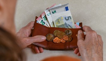 Tisíce seniorov si možno výrazne polepšia. Táto skupina dôchodcov by mohla dostať špeciálny doplatok