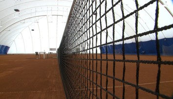 Športovú halu prevádzkoval aj počas koronakrízy, elektrárne mu zamietli splátkový kalendár