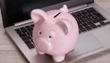 Zlaté pravidlo, ktoré finančne zabezpečí mnohých Slovákov. Expert odhalil, čo musíme robiť na začiatku mesiaca
