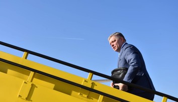 Slovensko žiada Poľsko o povolenie preletu lietadla s R. Ficom do Moskvy