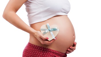 Hviezda telenoviel vyšla s pravdou: Po 40-ke čaká prvé bábätko