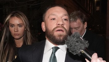 Súd rozhodol o vine Connora McGregora. Zápasníka odsúdili za znásilnenie