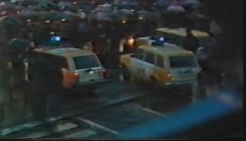 Na modliaci sa dav poslal štát obušky a vodné delá. Od sviečkovej manifestácie uplynulo 35 rokov