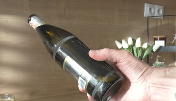 Jedna sklenená fľaša ušetrí výrobu desiatok plechoviek. Našli sme rekordérku azda ešte z Československa