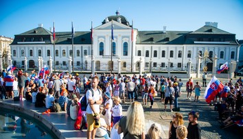 Bratislavu čakajú ďalšie protesty. Kotleba hrozí blokádou hlavného mesta