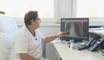 Bez kyslíkového prístroja sa ani nepohne. Na nové pľúca čaká rok