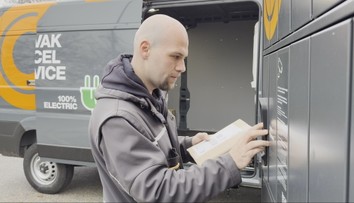 Rekordné počty balíkov a meškajúce zásielky. Kuriéri pred Vianocami vydali varovanie