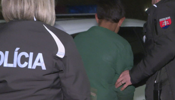 Dvaja tínedžeri ukradli milodary z pútnického miesta pri Sabinove. Do niekoľkých hodín skončili v putách