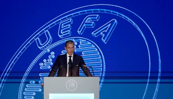 Situácia šéfa FIFA sa zhoršuje. UEFA pripravuje trestné oznámenie