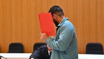 Jeho vražednú jazdu zastavili ľudské telá. Afganec, ktorý v Mníchove autom zabil matku s dcérou, dostal doživotie