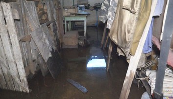 Záplavy na Záhorí zdvihli spodnú vodu. V niektorých obciach ju stále odčerpávajú z pivníc