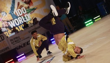 Tanečníkovi breakdance sa na hlave objavila hrča. Na lebke mu vyrástol tumor