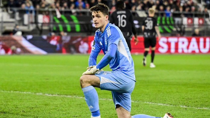 Je rodený Slovák, v Česku vyrastal a žiari tam. Veľký talent má v otázke reprezentácie jasno (rozhovor)