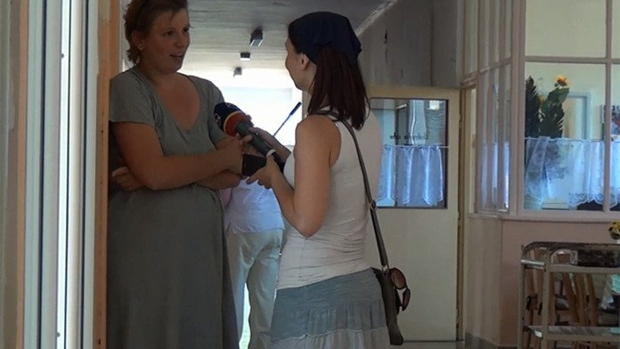 Toto ešte v Považskej Bystrici nezažili. Pôrod na parkovisku obchodného centra