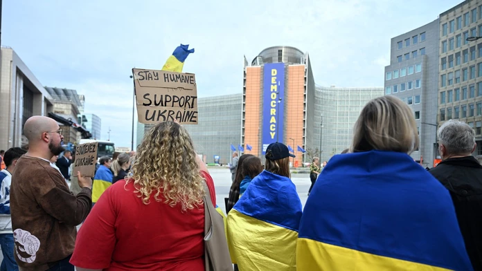 EÚ uvalila sankcie voči ruským subjektom a osobám pre deportácie a násilnú asimiláciu ukrajinských detí