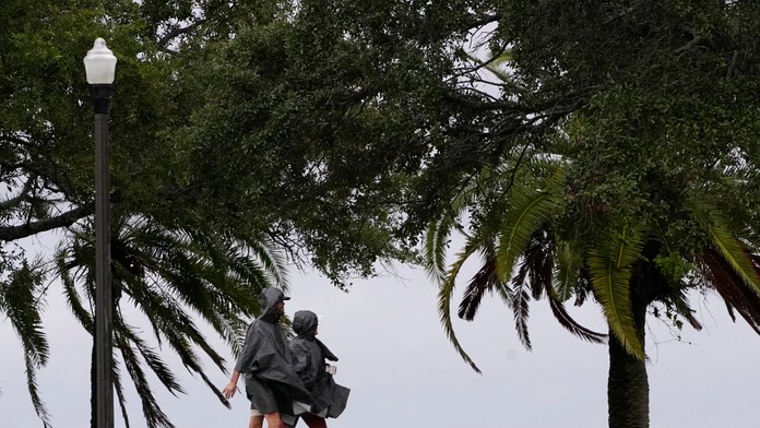 Príchod hurikánu Ian v meste Saint Petersburg na Floride.