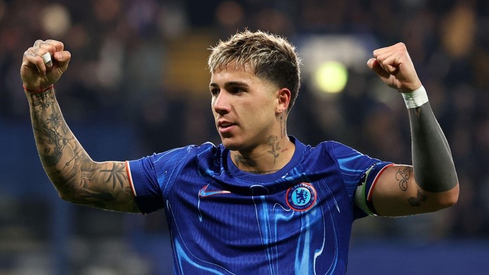 Premier League: Londýnske derby ovládla Chelsea. Tri body zariadil Fernandez